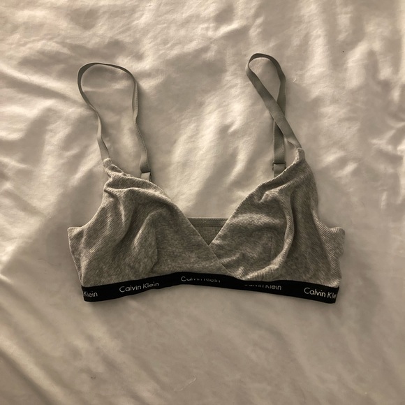 Calvin Klein Triangle Bralette Light Grey - Picture 1 of 2